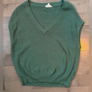 Green V-Neck Women's Sweater, size M